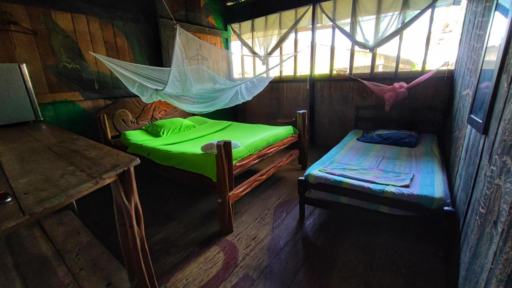 Hospedaje Y Tours Reina Arriera Amazonas Colombia Macedonia Esterno foto