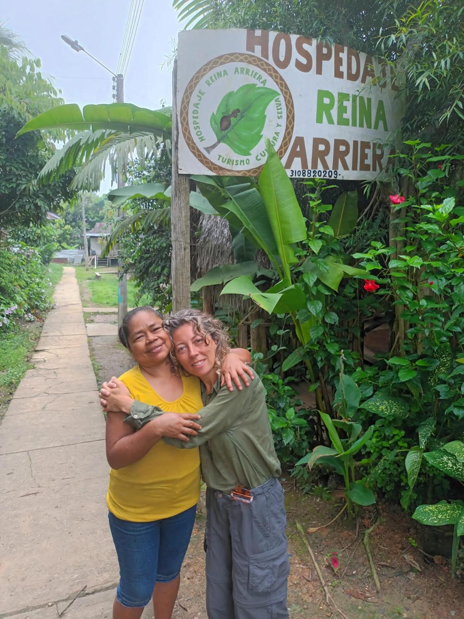 Hospedaje Y Tours Reina Arriera Amazonas Colombia Macedonia Esterno foto