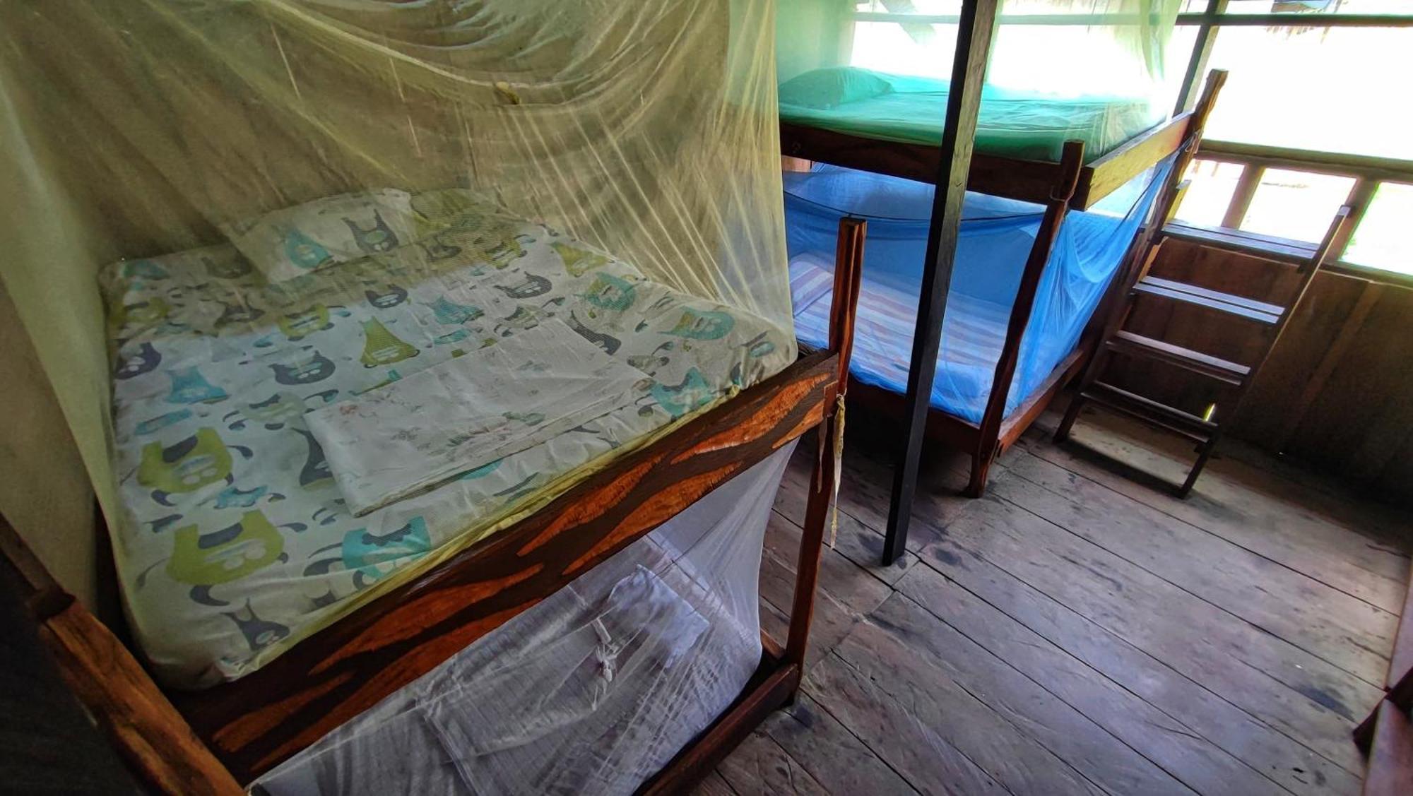 Hospedaje Y Tours Reina Arriera Amazonas Colombia Macedonia Esterno foto
