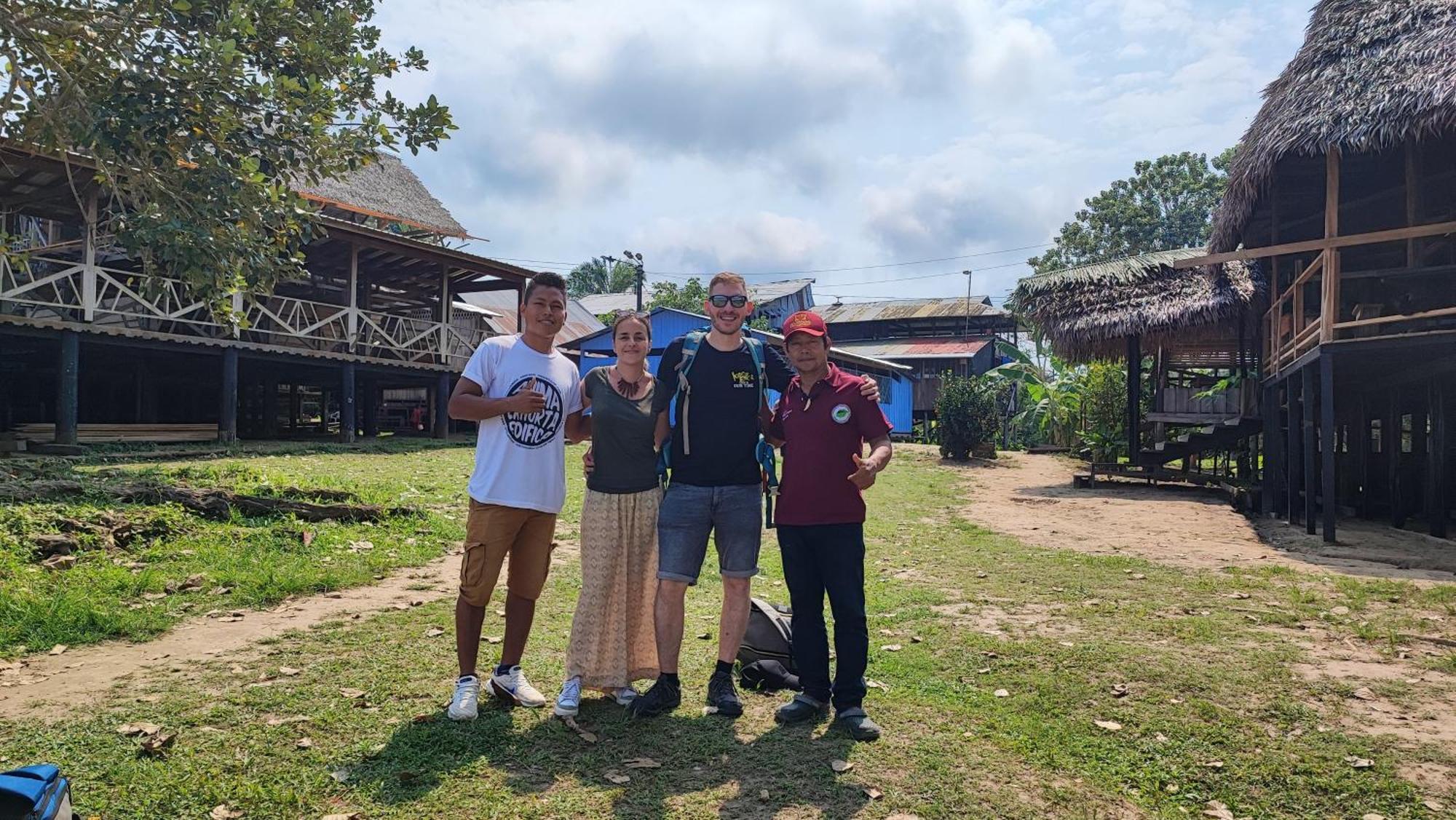 Hospedaje Y Tours Reina Arriera Amazonas Colombia Macedonia Esterno foto