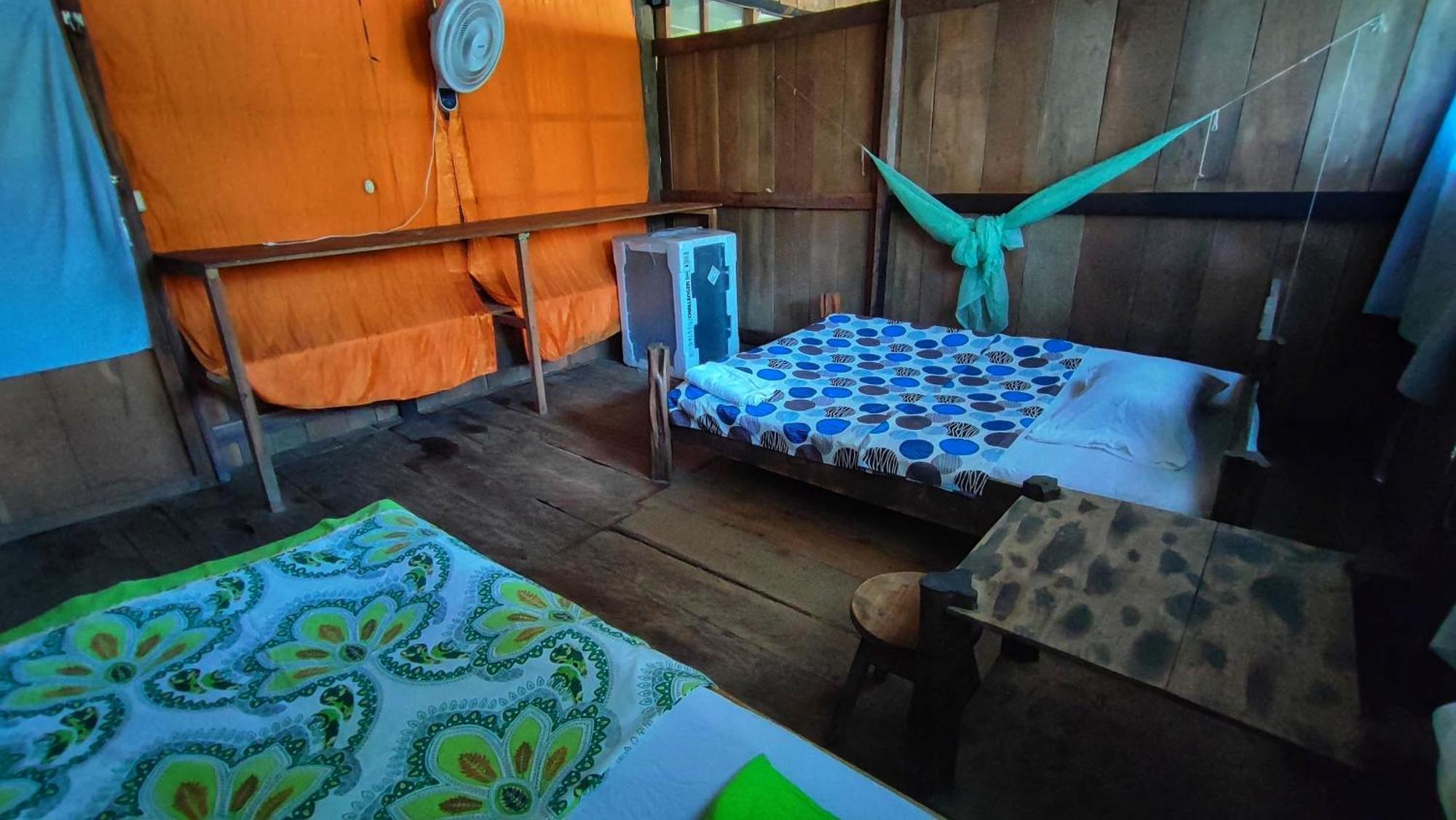 Hospedaje Y Tours Reina Arriera Amazonas Colombia Macedonia Esterno foto